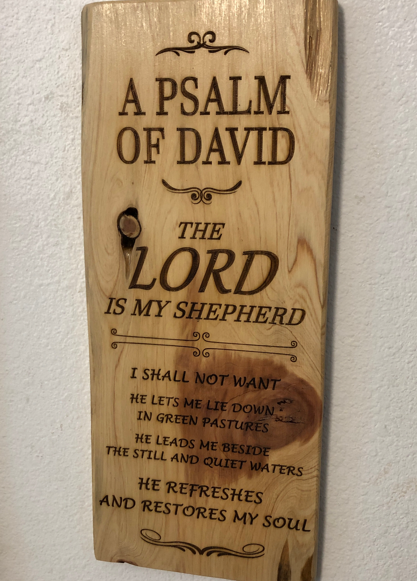 Psalm of David scripture on Cedar wall hanging