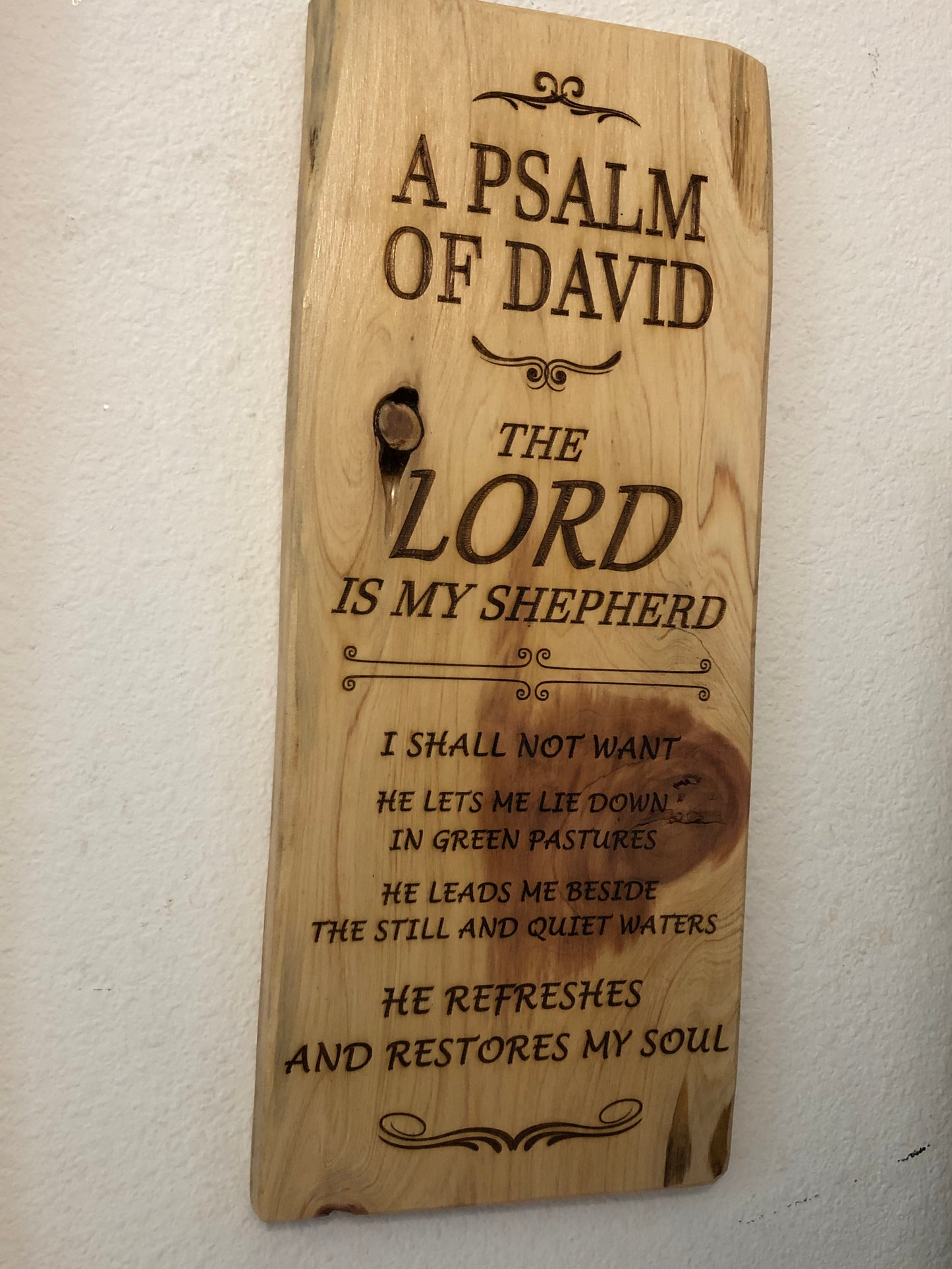 Psalm of David scripture on Cedar wall hanging